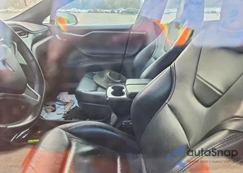 2016 Tesla Model S from USA, damaged, VIN 5YJSA1E2XGF123791